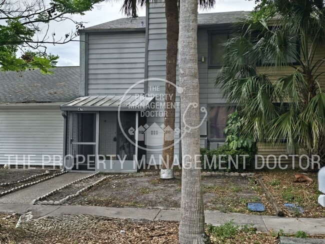 Photo - 4BR/2.5BA Tampa Home | Dual Kitchen Areas, Private Bedroom & Fresh Updates