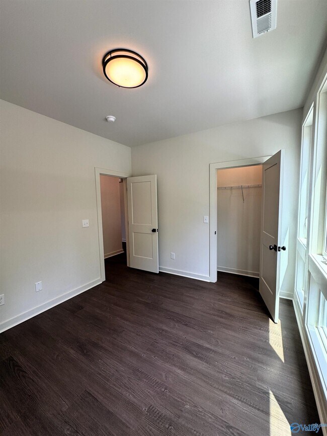 2508 Freeman Rd SW