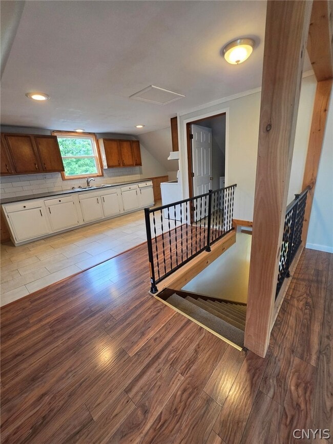 Photo - 157 N Meadow St