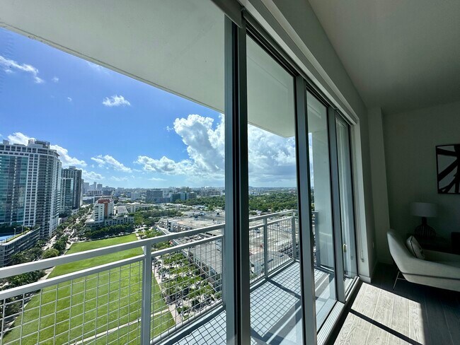 Photo - 46 NW 35th St Unit A4