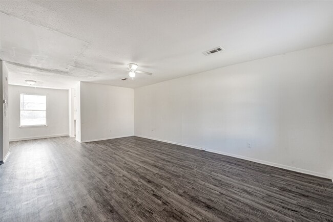 Photo - 3348 Scotch Moss Ln