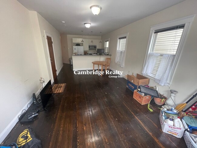 Building Photo - 6 Giles Park Unit 1 Rental