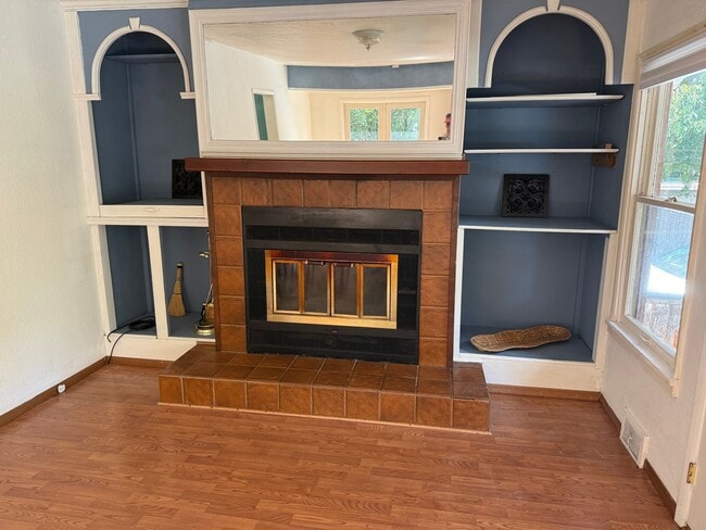 Photo - 4219 43rd Ave S Unidad 4219 43rd Ave S.