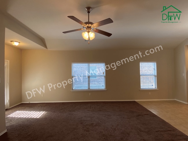 Photo - 257 Allerton Ln