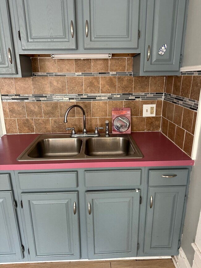 Photo - 351 King Philip St Unit Apt 1N