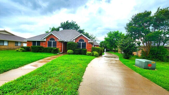 Photo - 3817 Yellowstone Pl Unit 1