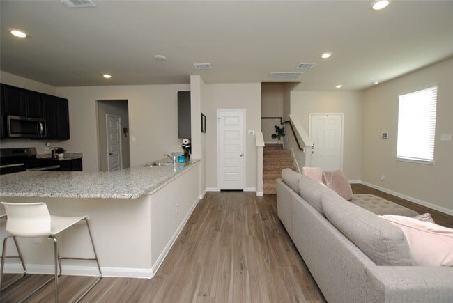 Photo - 13812 Green Heron Way