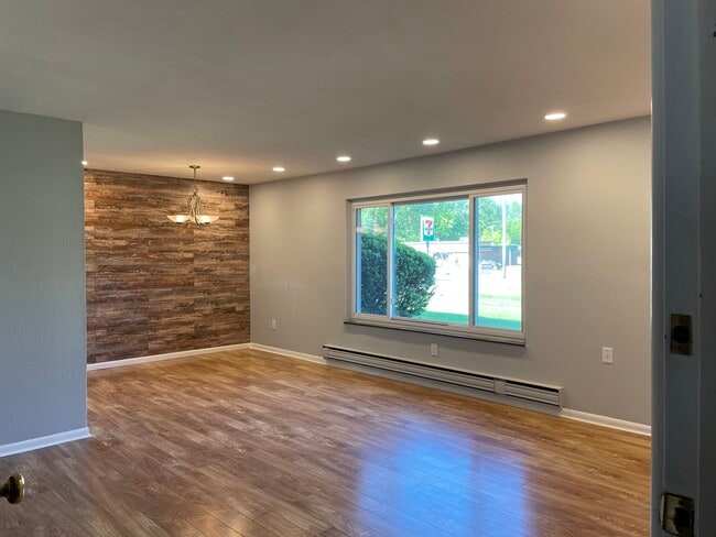 Photo - 1804 Colonial Village Way Unit #1