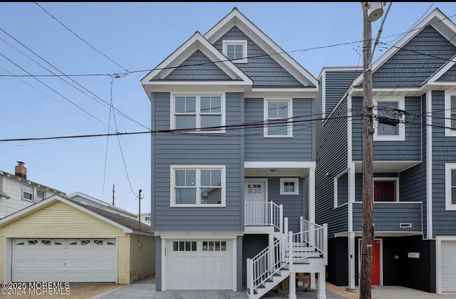 Building Photo - 215 Bay Terrace Rental