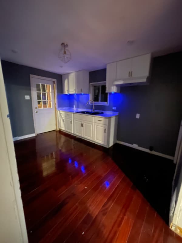 Photo - 1516 Rockland Ave