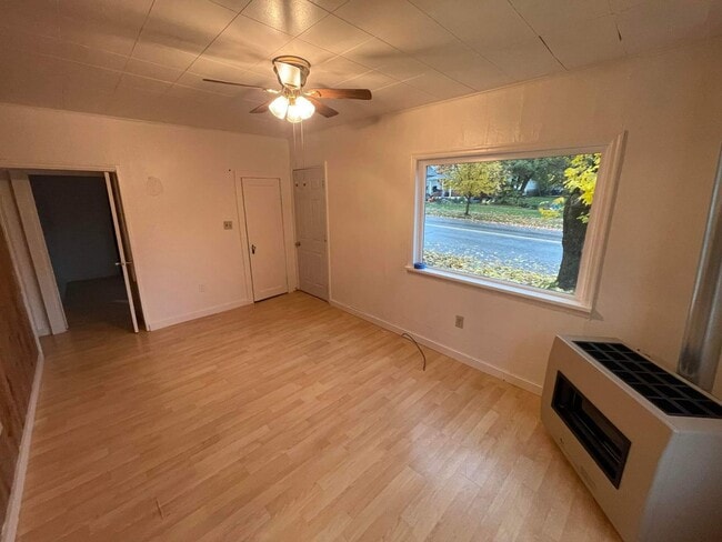 Photo - Cute, Centrally located House