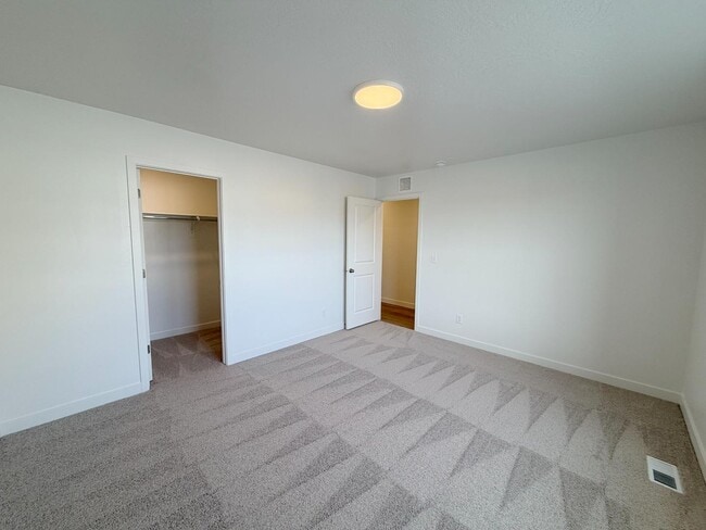 Photo - 502 S 1140 W