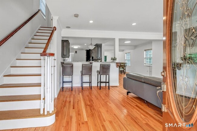 Photo - 171 Henderson Rd