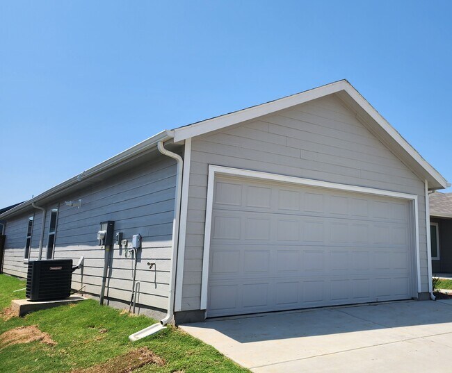 Photo - 3013 Burmese St House