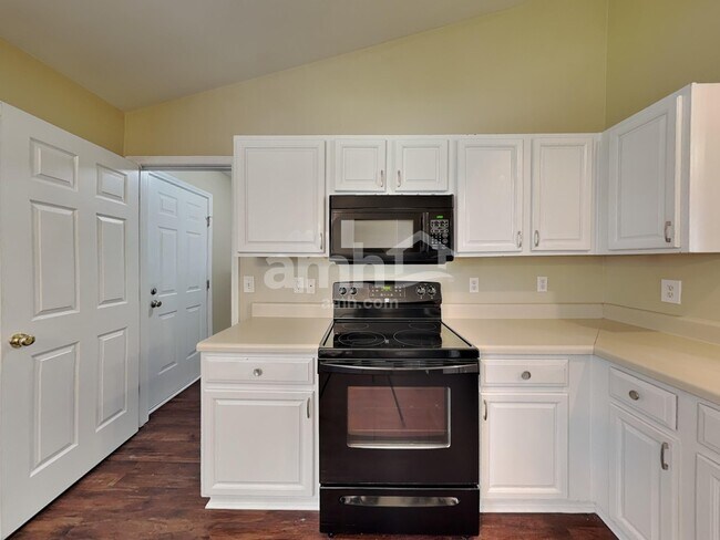 Photo - 224 N Fuquay Springs Ave