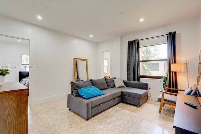 Photo - 234 NE 111th St Unit 1