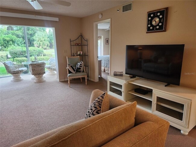 Photo - 6713 Stone River Rd Unidad 104