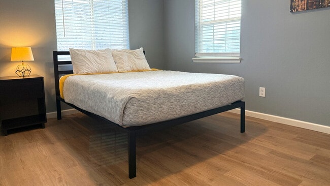 Photo - 5401 N Pecos St Unit ID1353865P