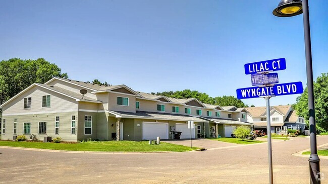 Building Photo - Gateway Green Townhomes