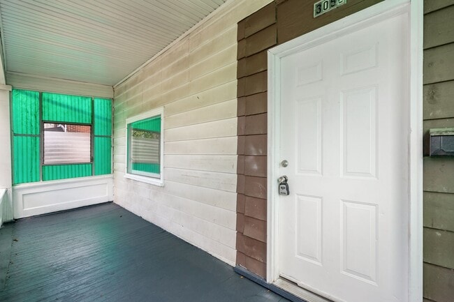 Photo - Spacious 4 Bed, 1 Bath Home w/ Bonus Rooms, Off-Street Parking - Available Now in Sheraden!