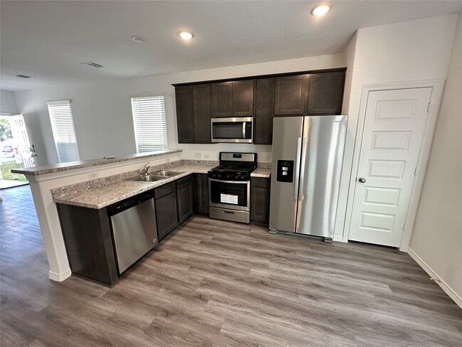 Photo - 16504 Moss Ln