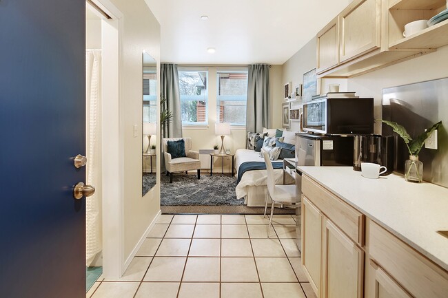 Brava by aPodment Suites - Brava by aPodment Suites Apartments