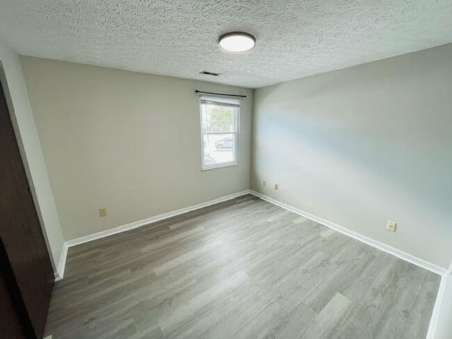 Photo - 4229 Briarwood Dr