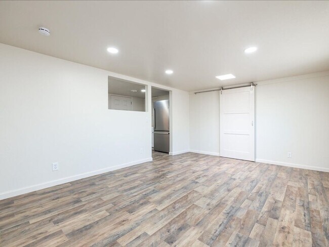 Photo - 2 Bedroom 1 Bathroom