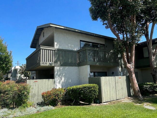 Building Photo - Spacious Condominium in Claremont School District! Ready for Immediate Move-in!! Unit 210