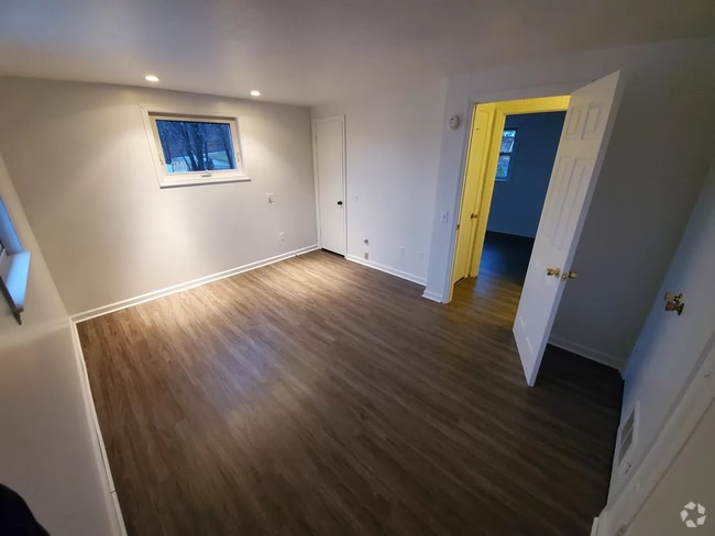 Building Photo - 414 Arthur Ave Unit 2 rear Rental