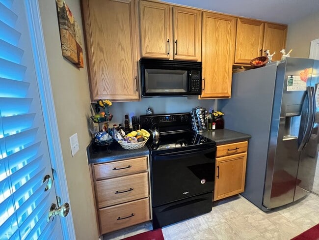 Photo - Lovely 2Br 2.5Ba Townhome in Brier Creek! Available 12/21!