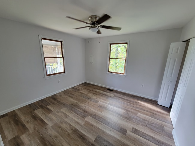 Photo - 1472 Berger St