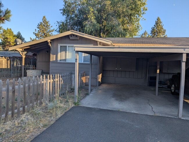1909 NE Bear Creek Rd