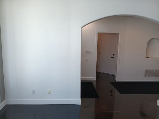 Photo - 3 Bedroom, 2.5 Bathroom Home! Schedule a S...