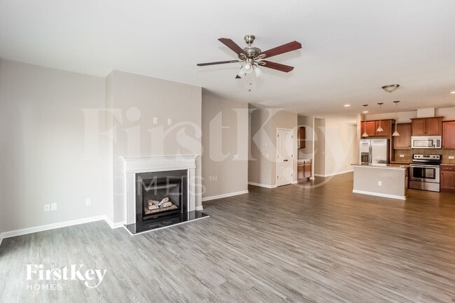 Photo - 3516 Larkhaven Ave SW