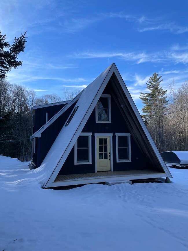 Photo - 250 Youngs Hill Rd