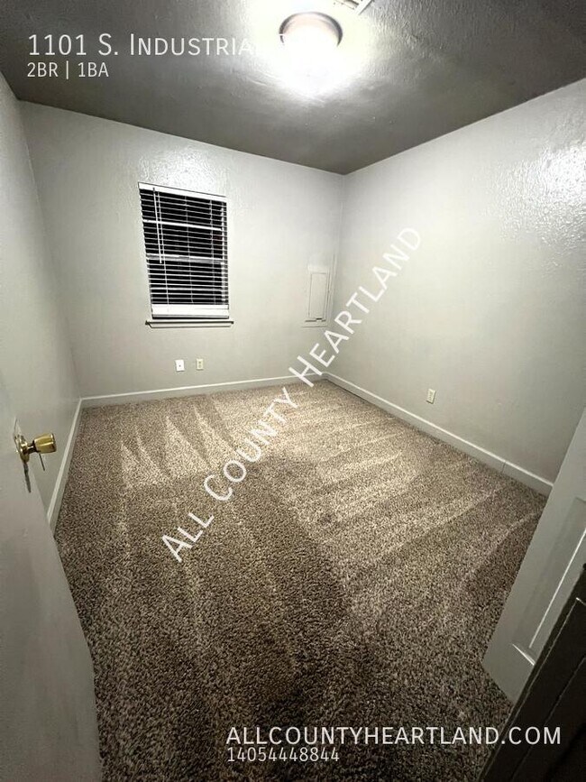 Photo - Move-In Special: 2bed/1bath in El Reno!