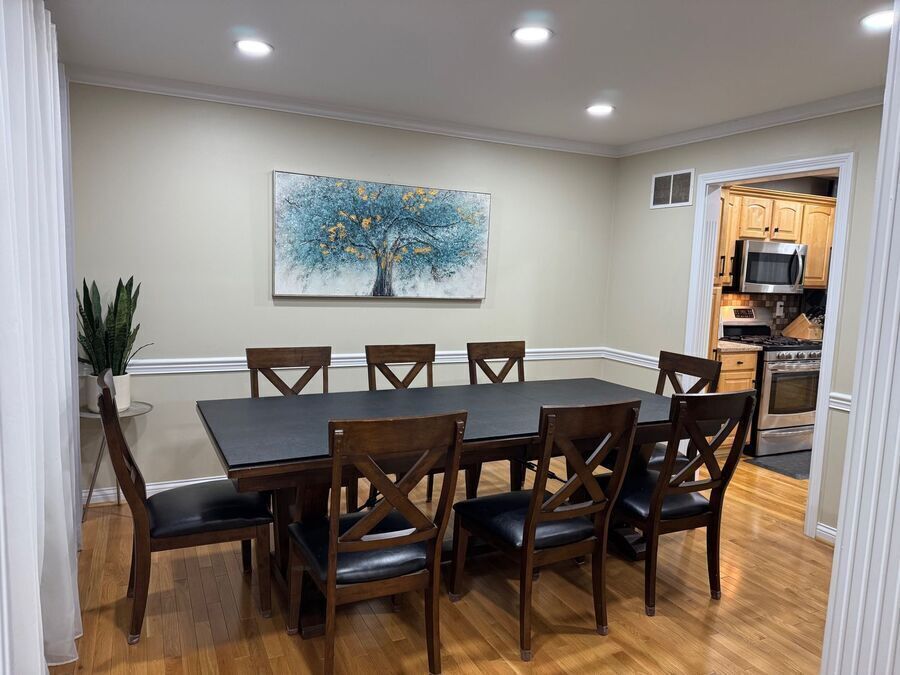 Photo - 412 Juniper Dr
