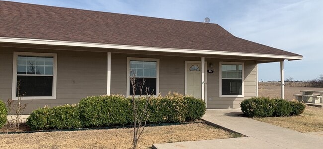 COMING SOON FOR LEASE 6/16! Nice 3 BR - 2 BA - Duplex in Peaster ISD - COMING SOON FOR LEASE 6/16! Nice 3 BR - 2 BA - Duplex in Peaster ISD
