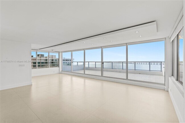 Photo - 1541 Brickell Ave