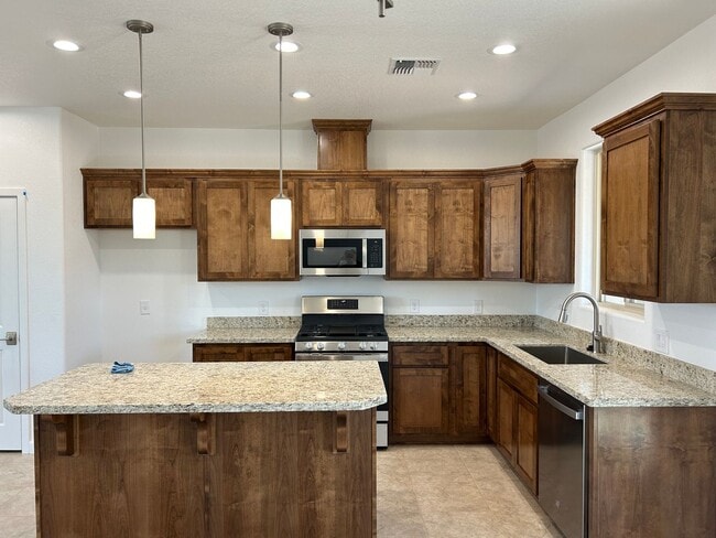 Photo - CIELO VERDE/ New Construction!