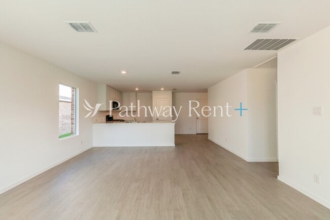 Photo - 1255 Falcon Hts Dr
