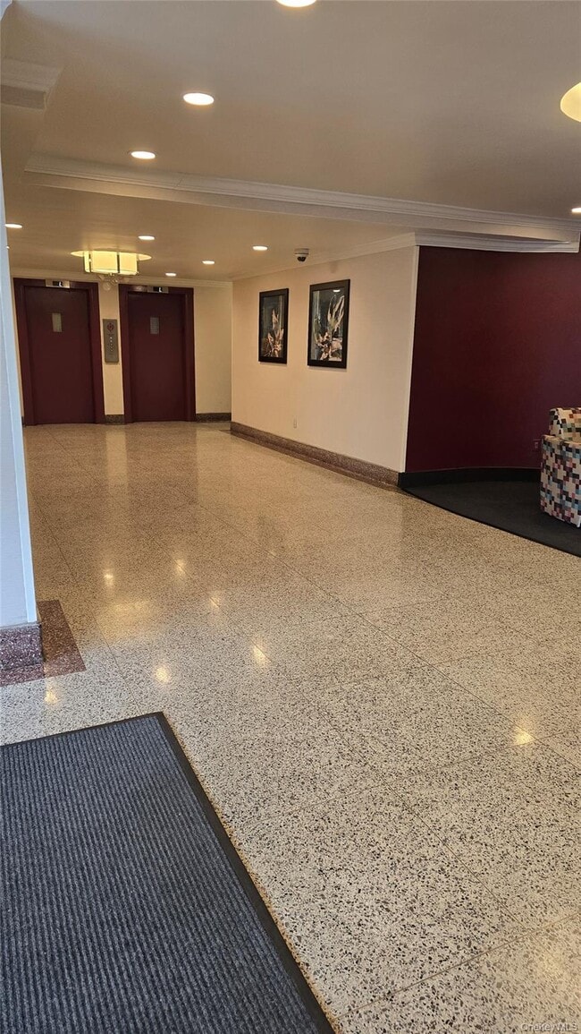 Photo - 20 Secor Pl Unidad 3P