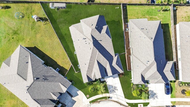 1703 Rosings Wy