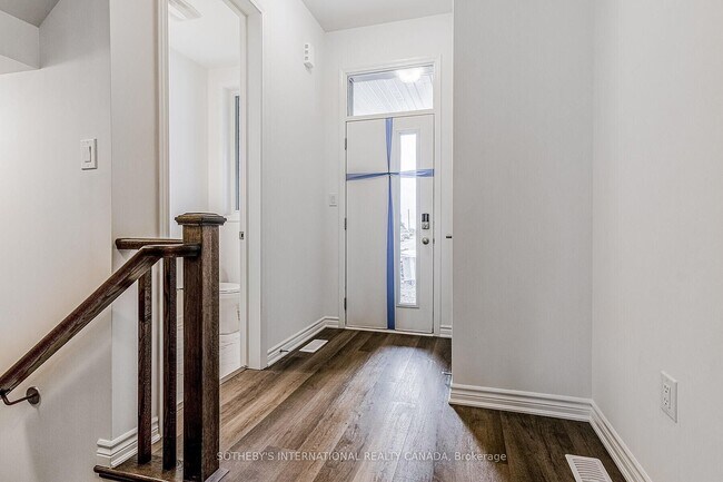 Photo - 1782 Thames Circle