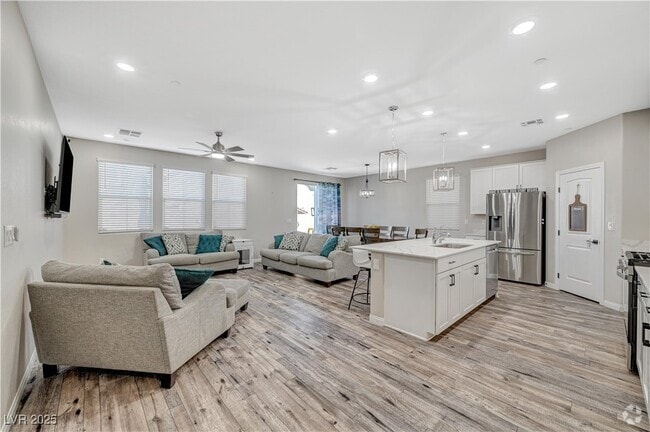 Building Photo - 3164 Bormida Ave Rental