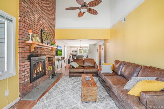 Photo - 125 Stringham Rd Unit 28