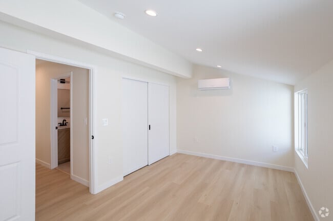 2BR, 1BA - 632SF - Primary Bedroom - 8601 Delco Ave