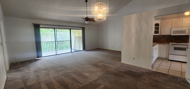 Photo - 1801 1801 E Lake Rd