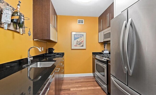 Photo - 100 Jay St Unidad 5j